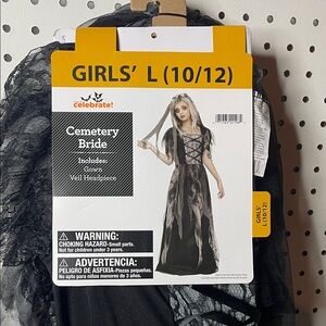 NWT Cemetery Bride Costume (Girls’ Large)